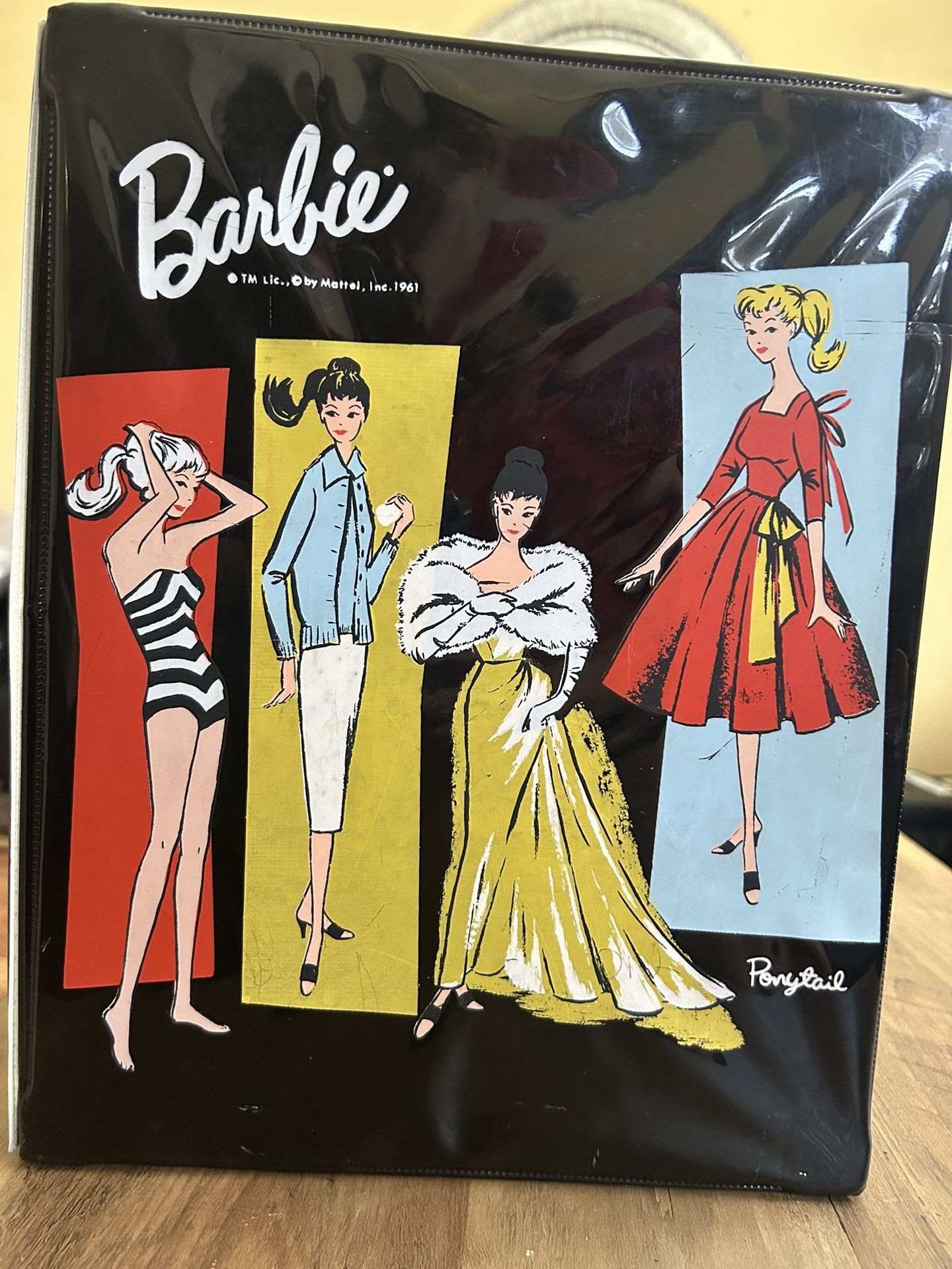 Original Vintage 3 Barbie Dolls , Case, And Lots Of Clothes