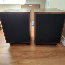 Stereo Speakers