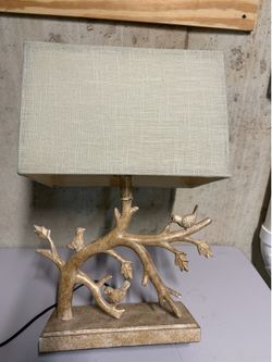 Resin Bird Lamp
