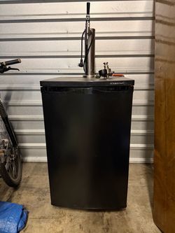 EdgeStar Full-Size Kegerator with Draft Tower