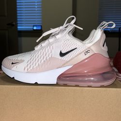 Nike Air Max 270