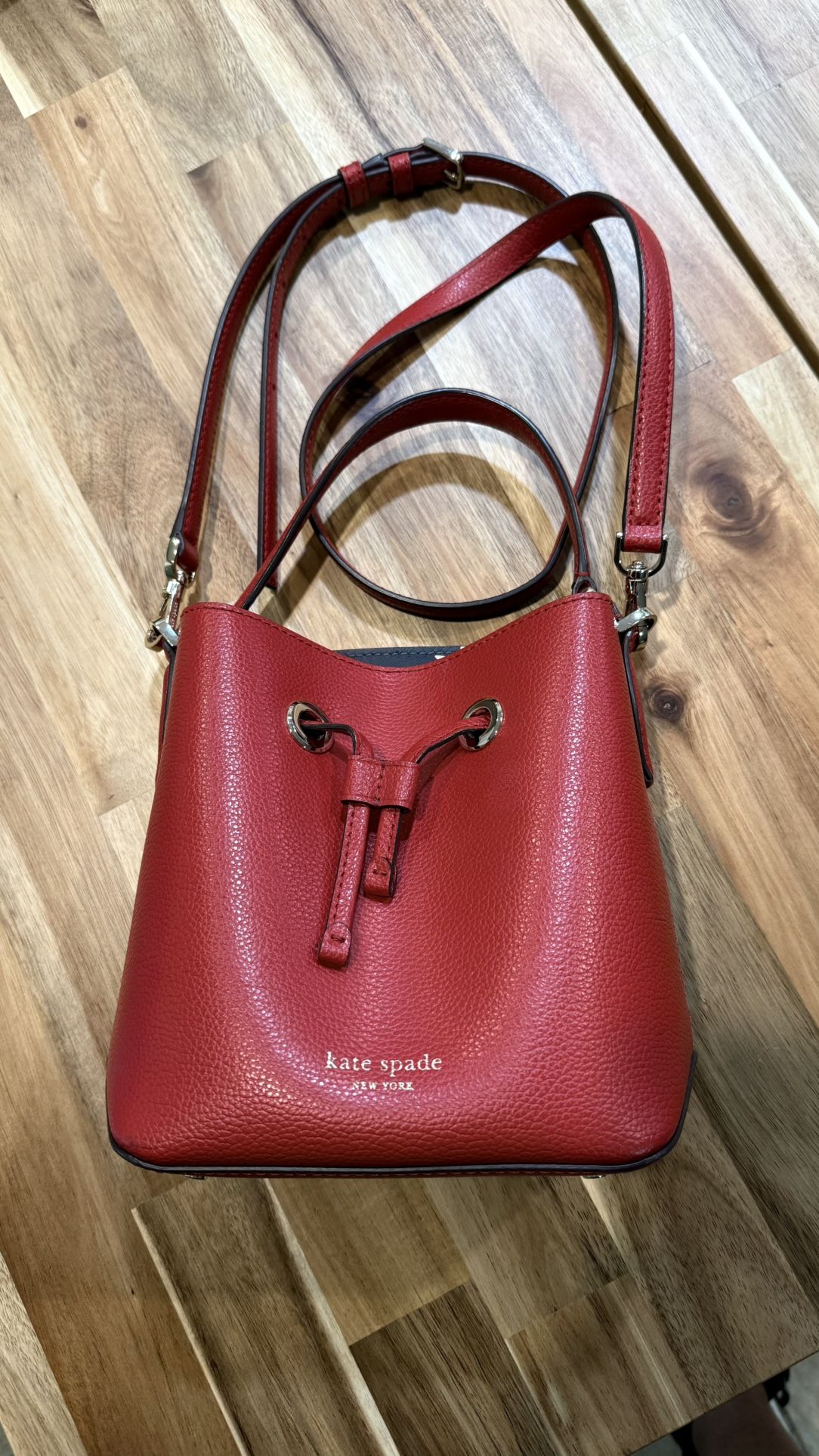 Kate Spade Eva 🫶 SMALL BUCKET BAG