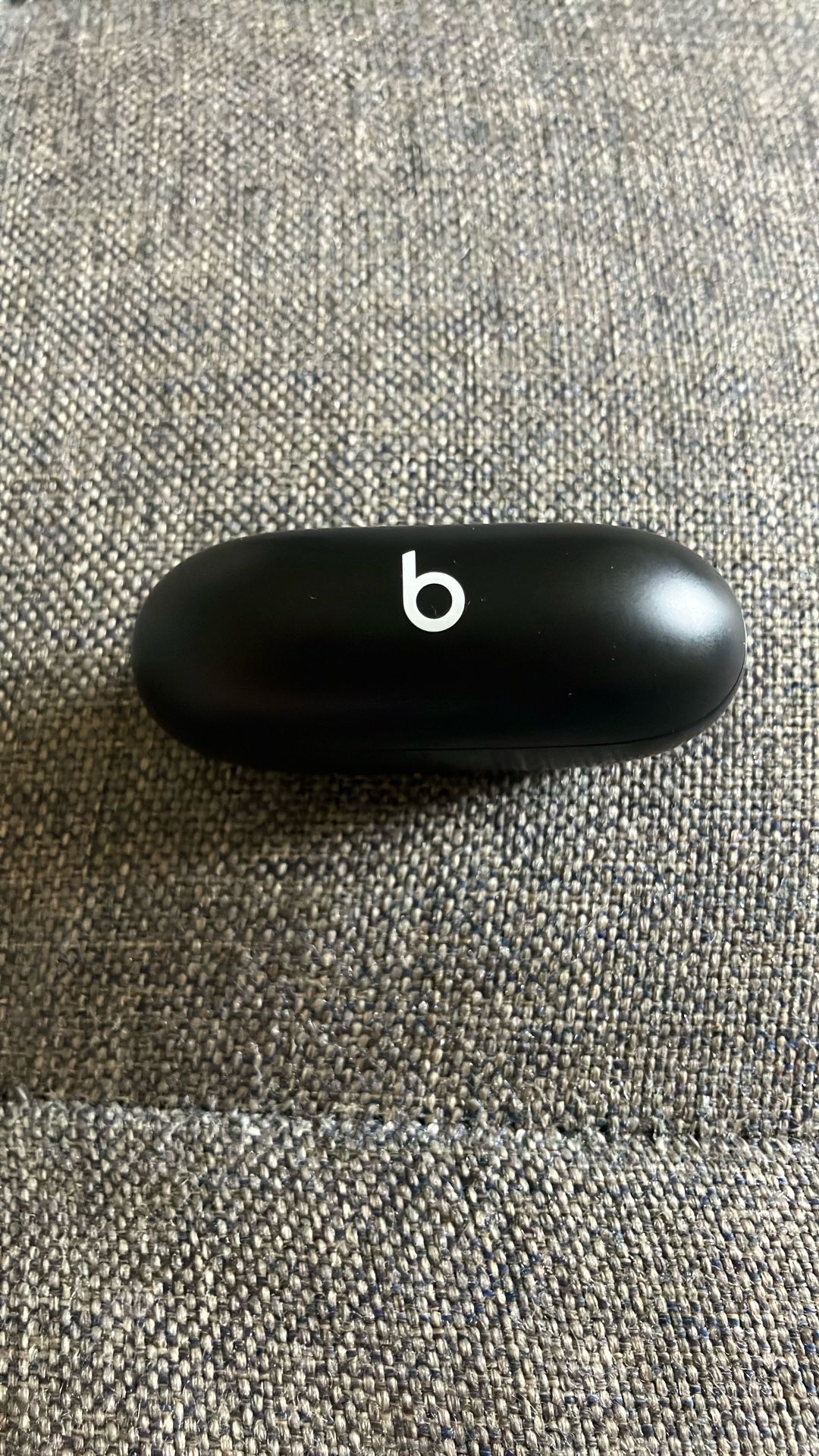 Beats Airbods