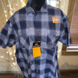 Mens Ariat Sizes Vary From L To XXL 