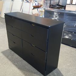 Black Dresser, cajonera negra