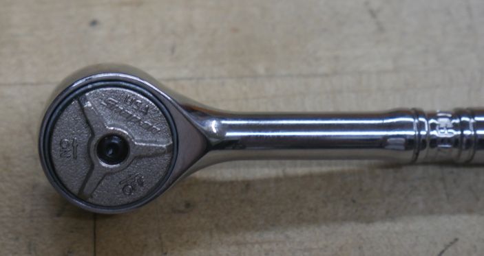 Snap-on Tools USA NEW 1/4" Drive Standard Gearless Round Head Ratchet TZERO. used. tested. in a good working order.