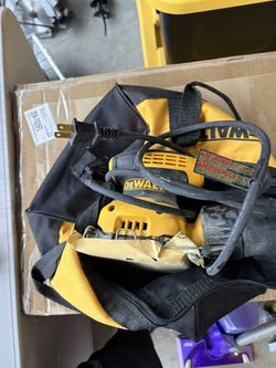 Dewalt Corded Sander