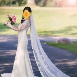 Italian couture Wedding Dress - Like New