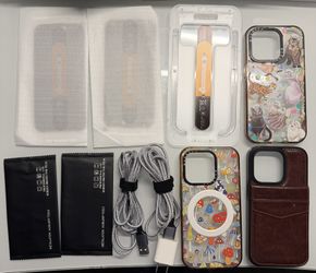 iPhone 14 Pro Case With Accessories