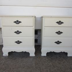 Set Of 2 Solid Wood Nightstands