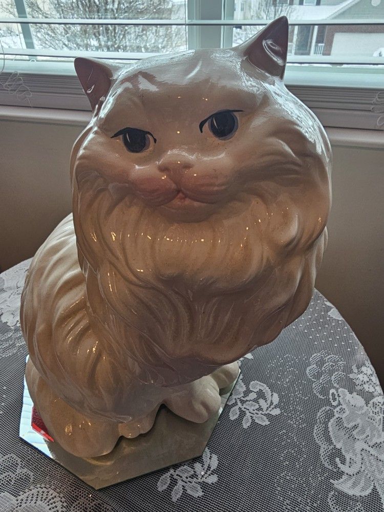 $35.00 - 1970's Cat Statue, Lifesized! Ceramic/Handcrafted & Handpainted! Like New Condition/Lowest Price Offer!