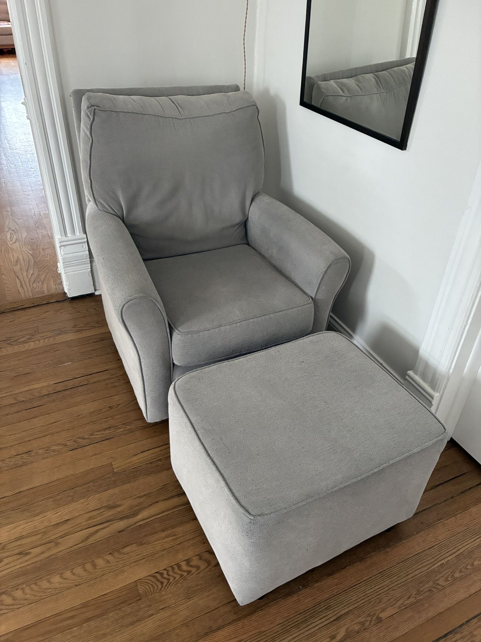Glider Chair With Rocking Ottoman