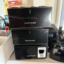 Netgear Nighthawk Internet Mesh WiFi System – Great Condition