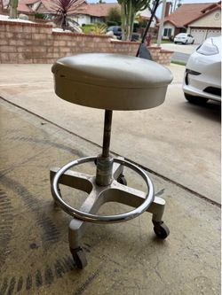 Rolling shop chair stool