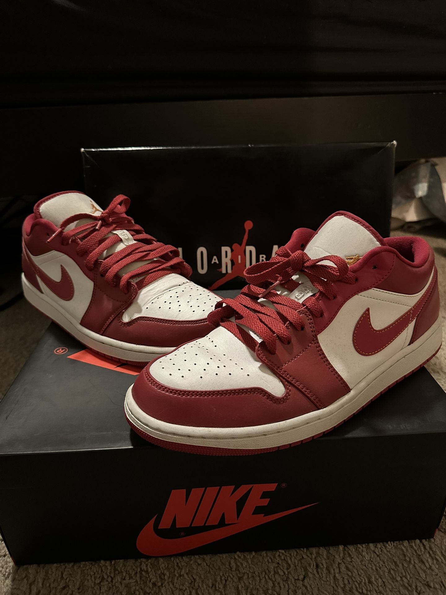 Jordan 1 Low
