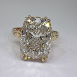 5.02 carat E VS1 elongated cushion center lab grown diamond Engagement Ring 