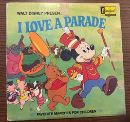 Vintage Walt Disney "l Love a Parade"LP, vinyl 1974, and Popeye LP 1960s recording of 4 stories.