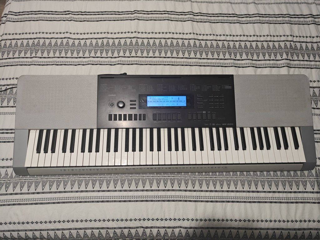 Casio Keyboard Electric Piano 