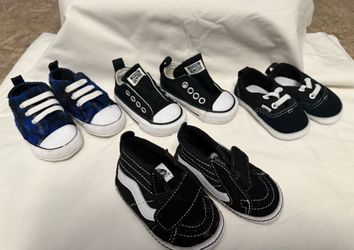 Baby shoes sz 2 & 3- Vans Converse All Star Chuck Taylor Baby Shoes lot-4 pairs Black