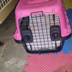 Small Pet Crate With Thick Soft Cushiony Pad
