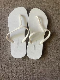Old Navy Sandals Size 6 *New*