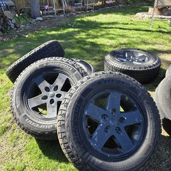 2014 Jeep JK 5 LUG Wheels and Tires