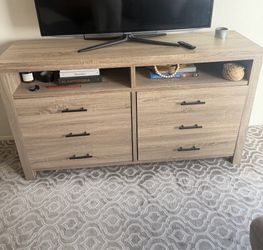 Tv stand/cabinet