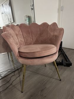 Pink Velvet Accent Chair with Scalloped Back