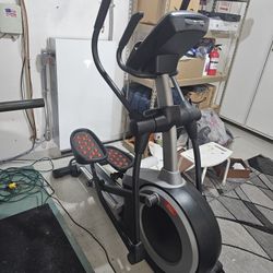Freemotion Elliptical 