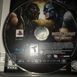 PS3 : Mortal Combat Vs DC Universe 
