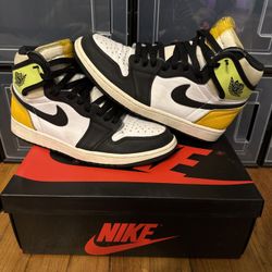 Air Jordan High OG Volt Size 8.5