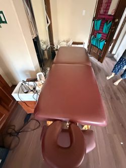 Massage/Therapy Bed