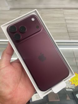 18 Pro Max unlocked. Cash or $50 down w approval