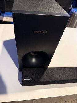 Samsung HW-KM36 Soundbar & Bass Subwoofer