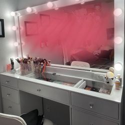 Makeup Vanity 