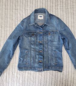 Women's Old Navy Jeans Trucker Jacket, Button Up, Front Pockets, Medium Washed Blue, Size Small!