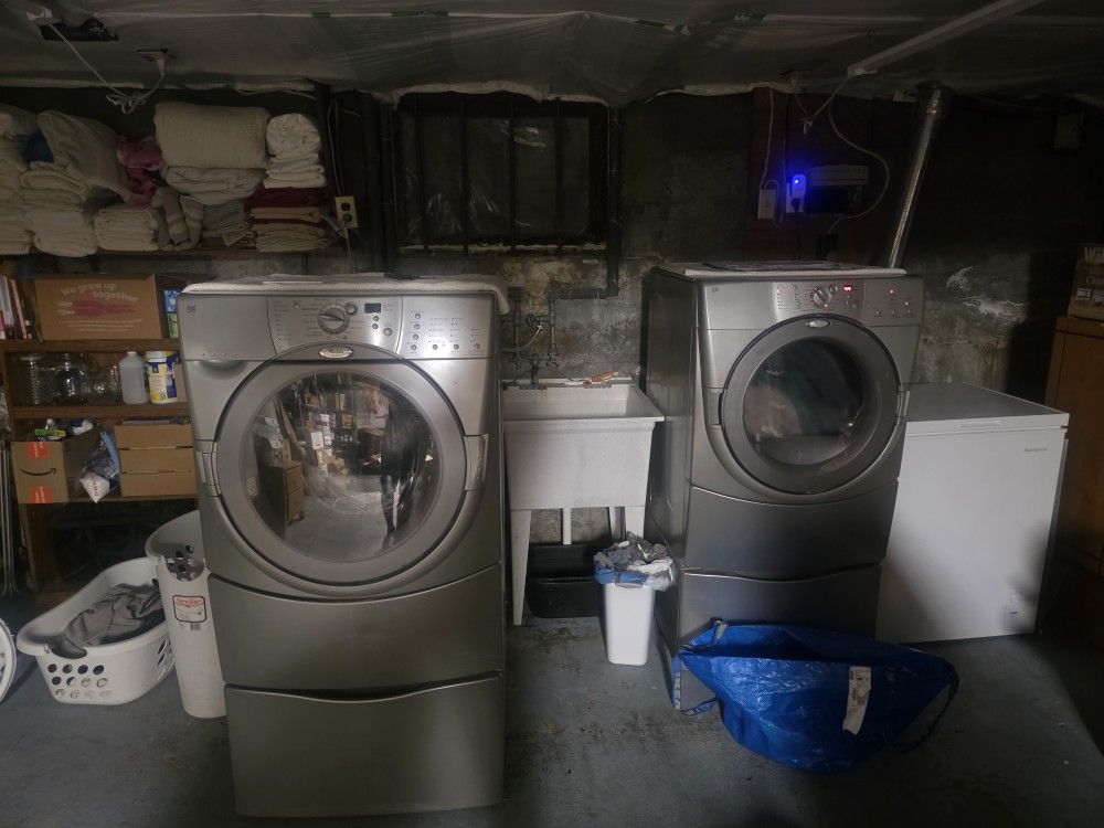 Whirlpool Washer And Dryer
