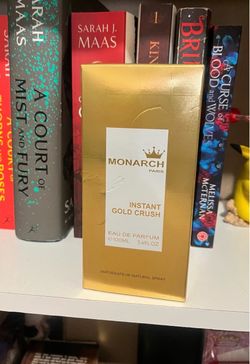 Monarch Paris Instant Gold Perfume