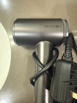 Hair dryer