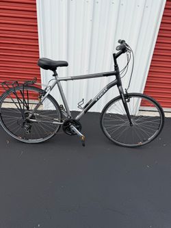 Trek verve1 XL frames 700 wheels 21 speed
