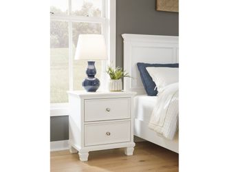 Fortman White Nightstand