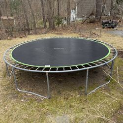 Trampoline Pad 14ft