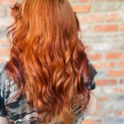 Color And Cut Specialist
