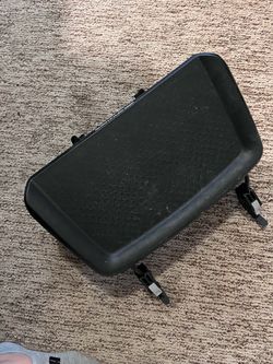 Baby jogger platform attachment