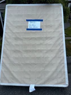 Sealy Posturpedic Queen Box Spring