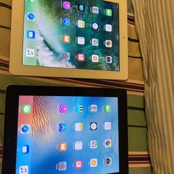 Bundle Of 2 Apple iPads