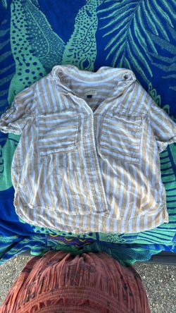 Universal Thread Button Up