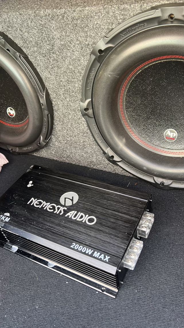 2 12in Subs With AMP