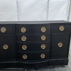 6 drawer vintage black wood multi purpose dresser/ cabinet / hutch / cabinet great condition