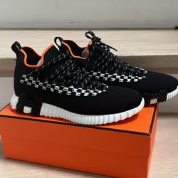 Unisex Slip On Sneakers 